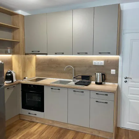 アパート Viapartment